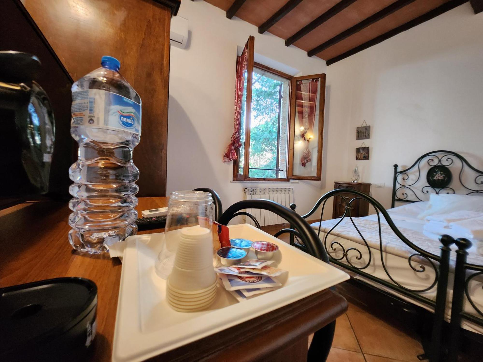Hotel Casa Cecchi Siena Camera foto
